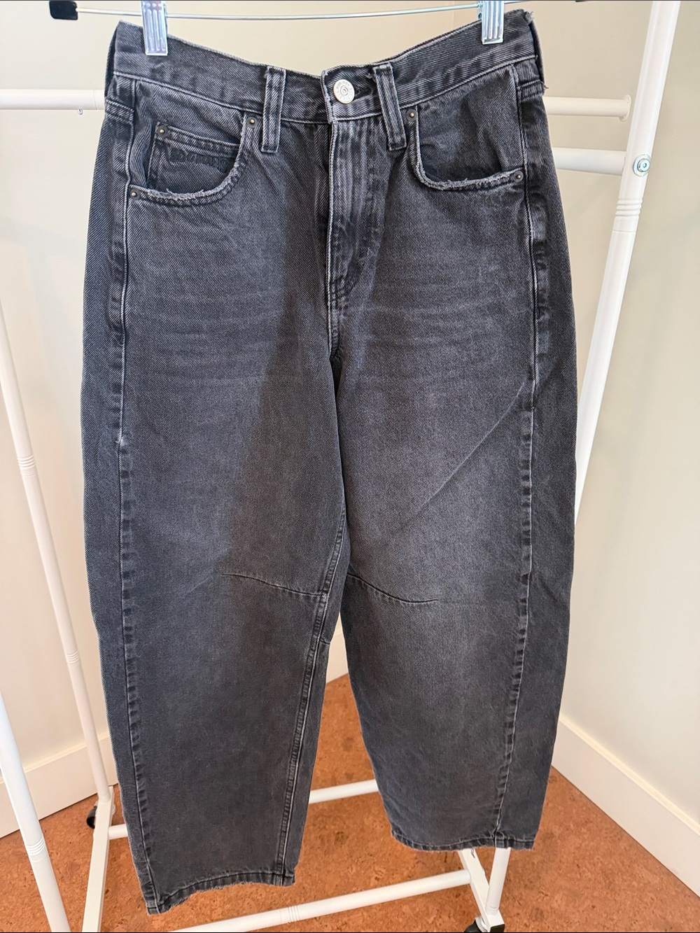 BDG Women's Black Barrel leg Washed Relaxed Jeans